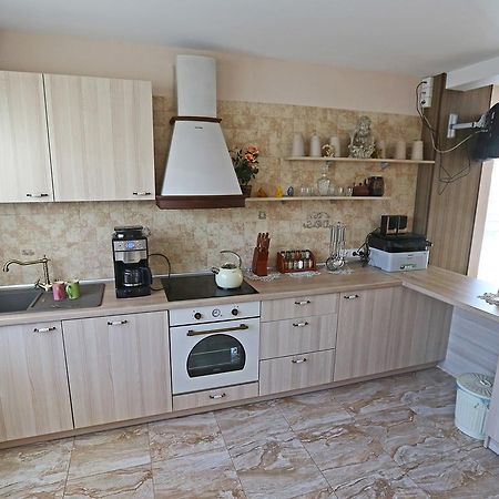 Juro Guest House Šiauliai Buitenkant foto