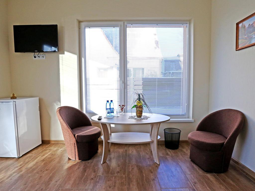 Juro Guest House Šiauliai Buitenkant foto