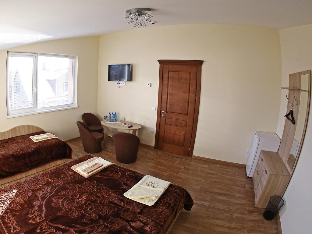 Juro Guest House Šiauliai Buitenkant foto